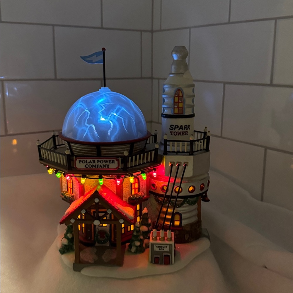 ❤️🎄❤️ Dept 56 | “Polar Power Company”| North Pole Series ❤️🎄❤️ - Picture 8 of 15